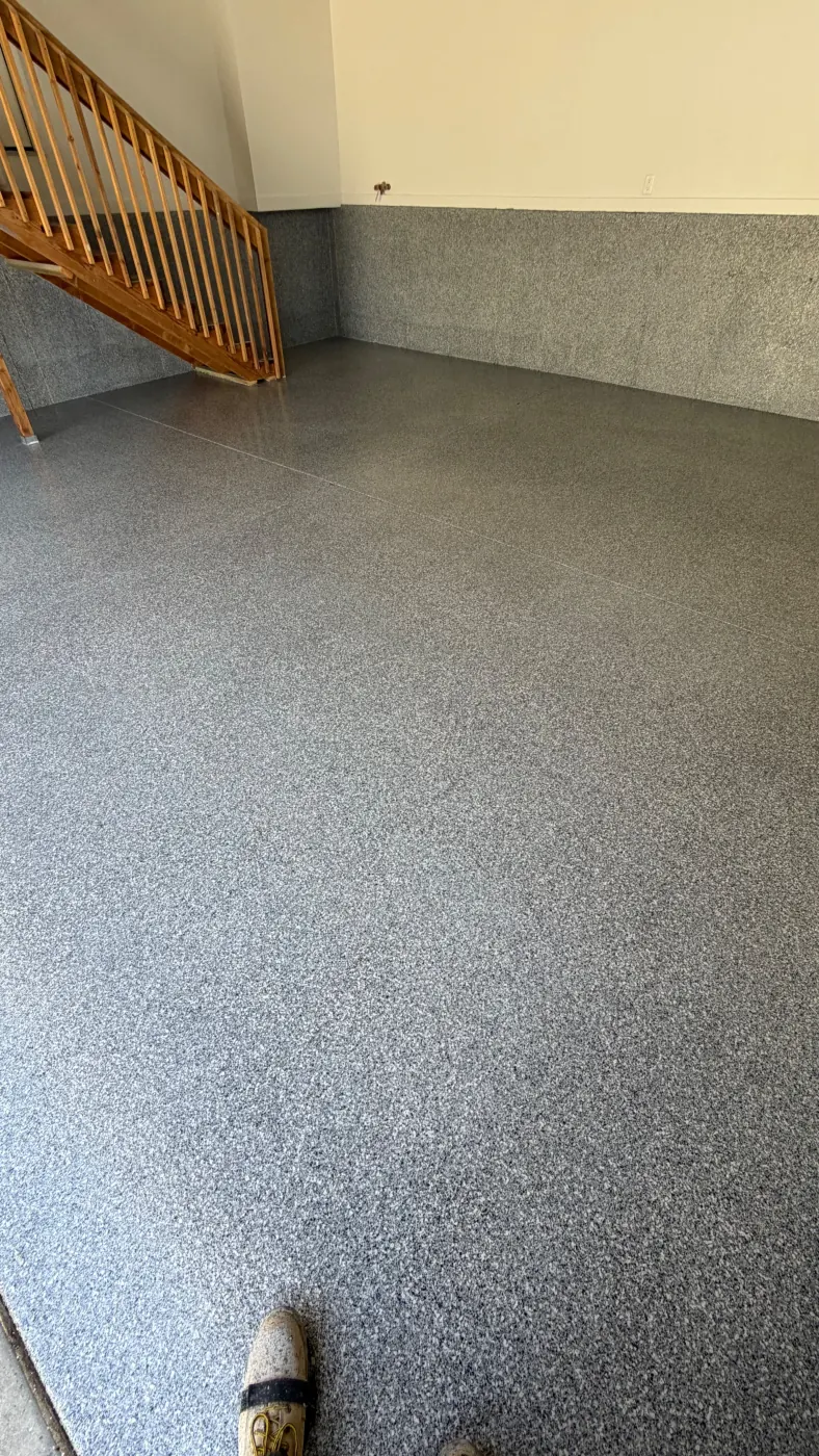 Peak flake epoxy garage floor by Lifetime Coatings