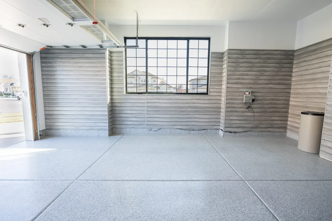 White Water flake epoxy garage floor by Lifetime Coatings