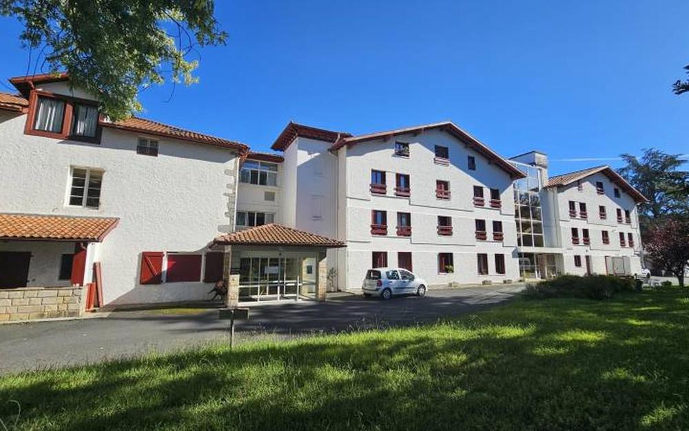 Au Pays basque, une maison de retraite mise sur Hublo pour recruter autrement
