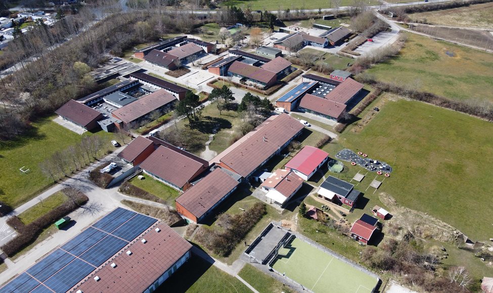 Luftfoto af Hampelandskolen