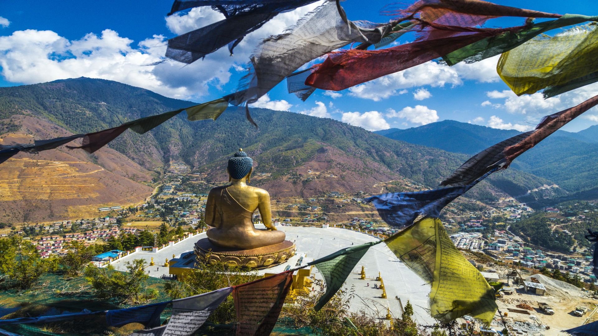 Königreich Bhutan: Tigernest, Himalayagipfel & buddhistische Schätze