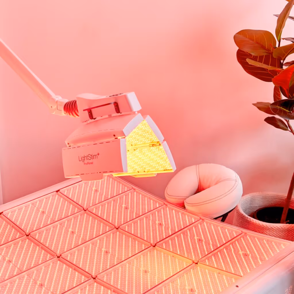 Red Light Therapy Bed | Red light therapy for pain relief | Victory Men's Health