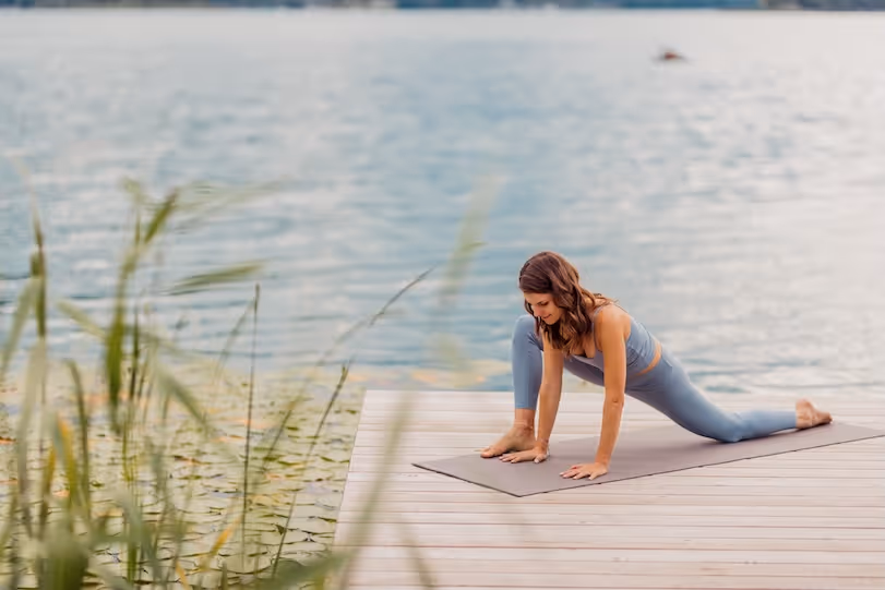 Yoga am Seerosensteg Pörtschach – Yogastunde im Freien