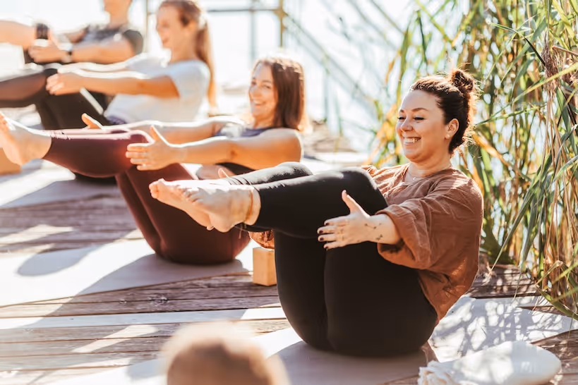 Yogakurs am Seerosensteg Pörtschach – Yoga im Freien