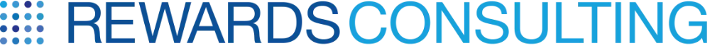 Logo de Rewards Consulting avec texte bleu et symbole carré en pointillés à gauche