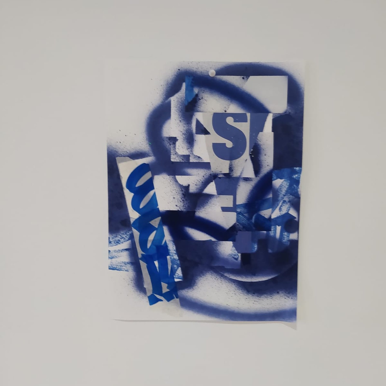 Collage abstrait A3 JZatoichi. Mélange de lettering, couleurs vives et textures papier. Œuvre unique, expédition rapide.Format 297 × 420 mm (soit 29,7 × 42 cm)