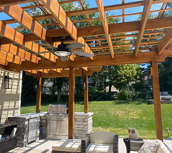 Pergola & Outdoor Living Structures
