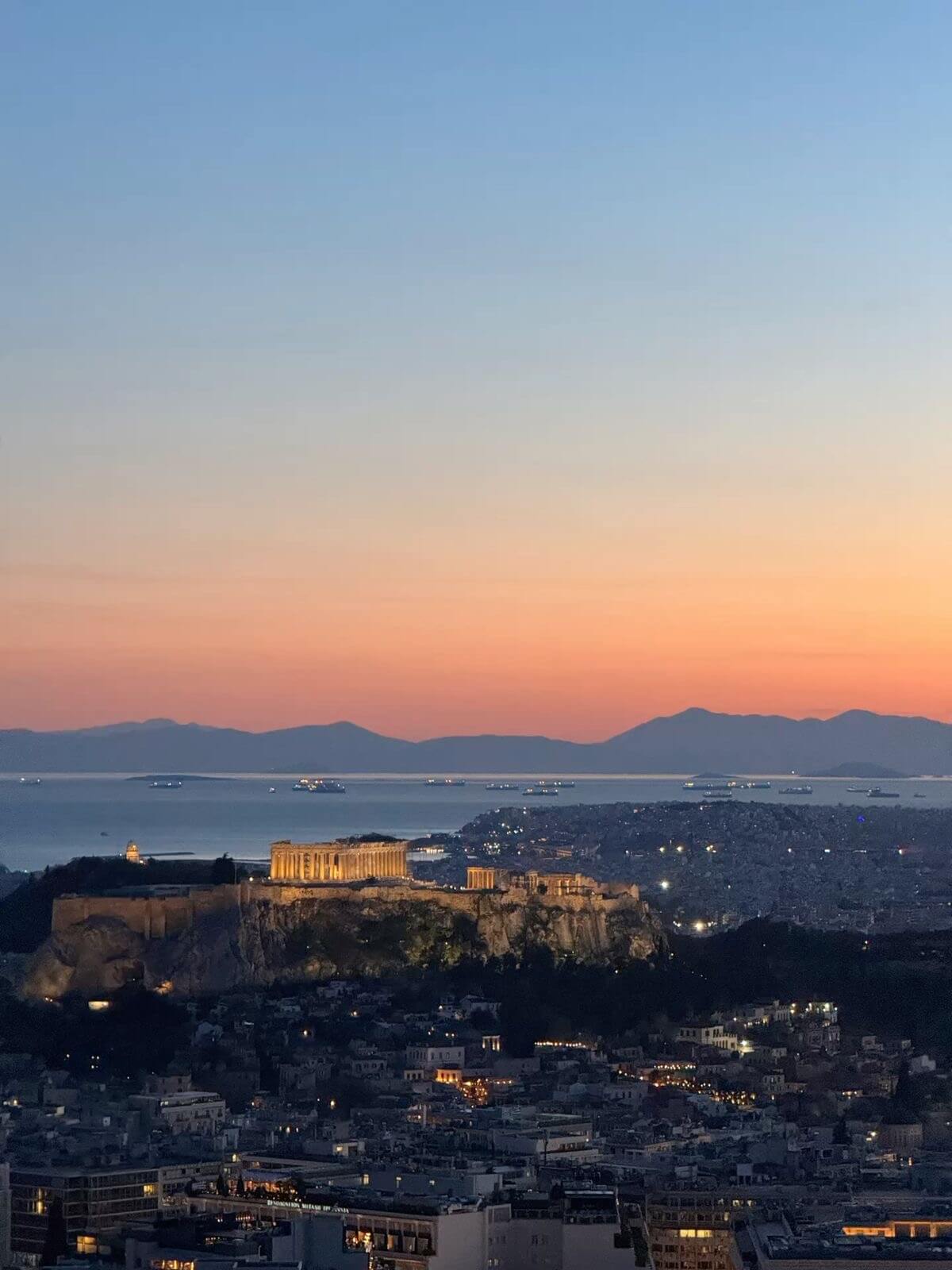 Athen bei Sonnenuntergang