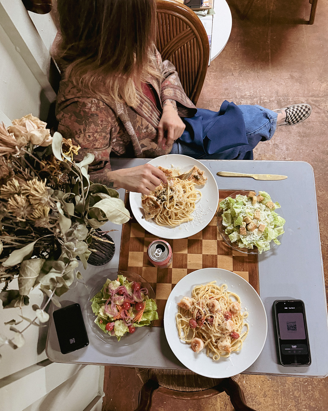 image of a university campus fair in the courtyard