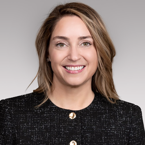 Headshot of Kelly Benning
