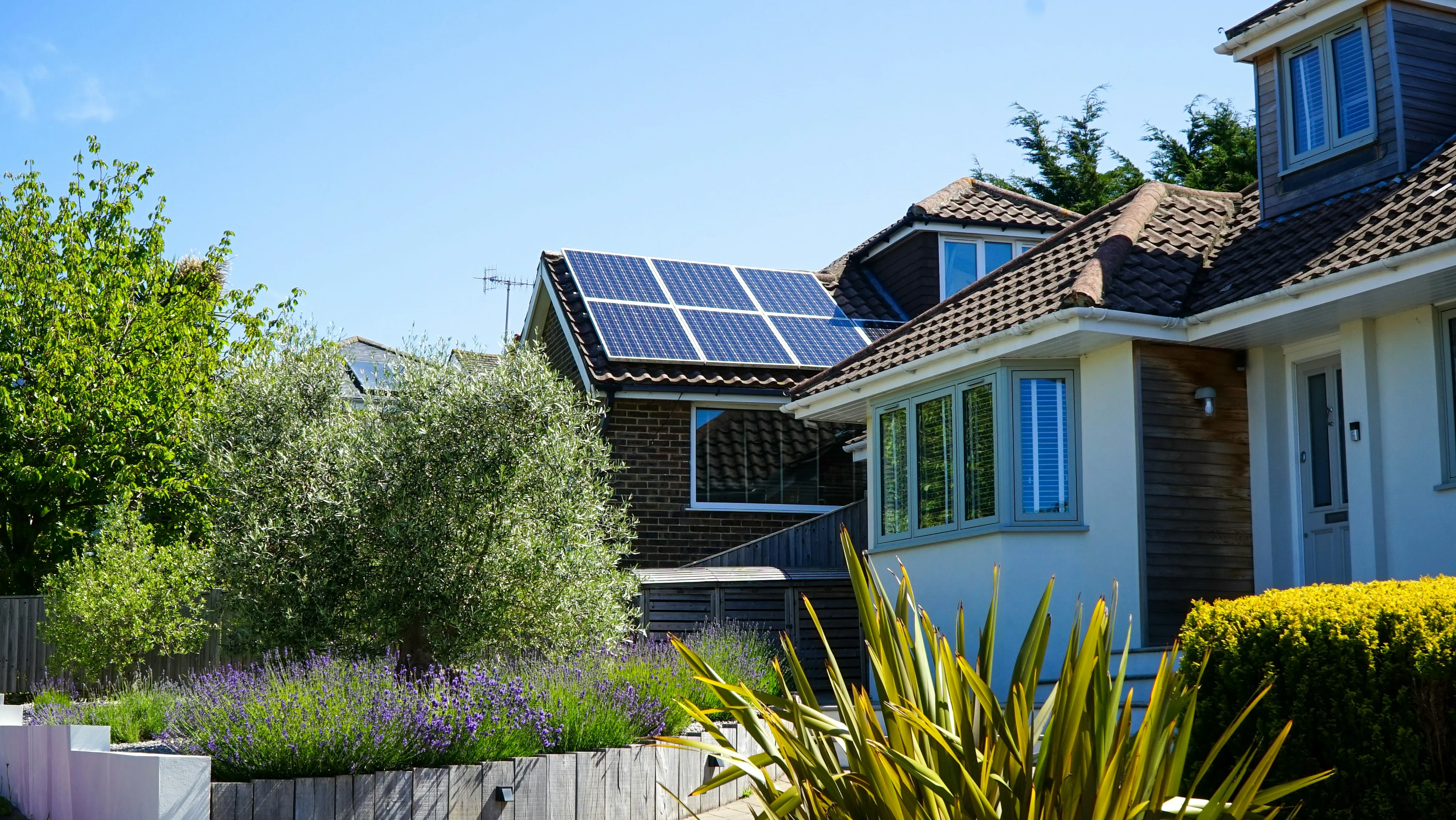 Was ist der Unterschied zwischen Solar und Photovoltaik?
