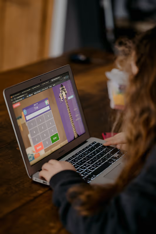 annie-spratt-ZsWaYLImZFs-unsplash