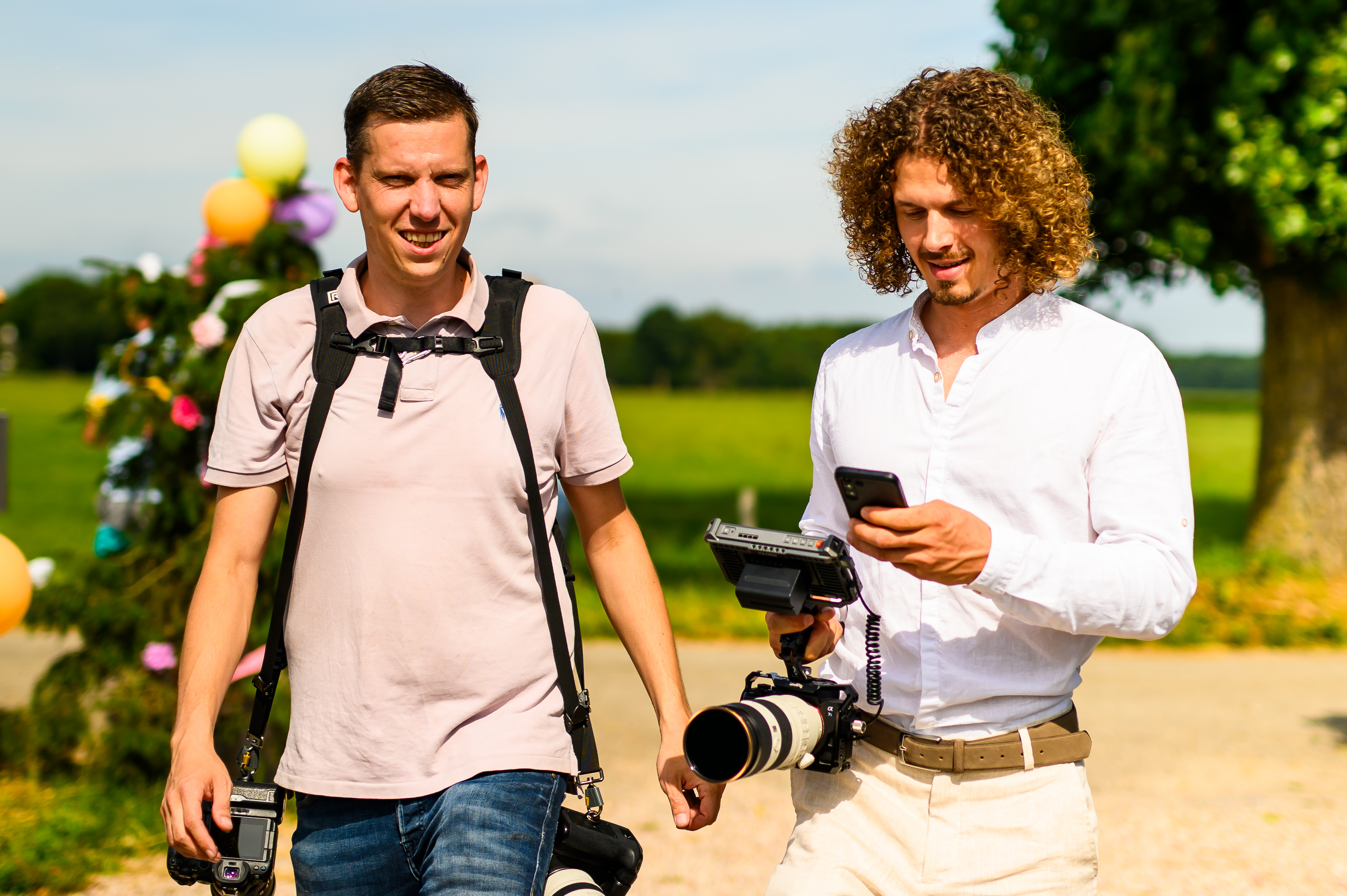 Fotograaf en videograaf actief tijdens een opdracht met Bold Productions, contentspecialist voor Events & Artiesten.