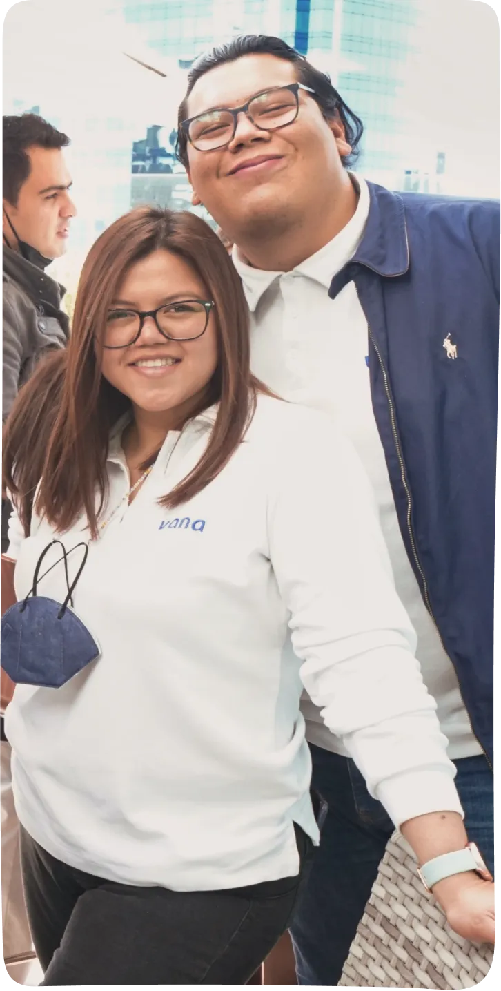 Equipo Vana en diversas actividades. 