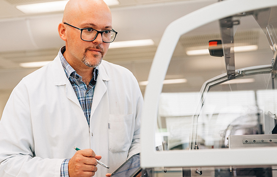 unilabs-laboratoire-homme