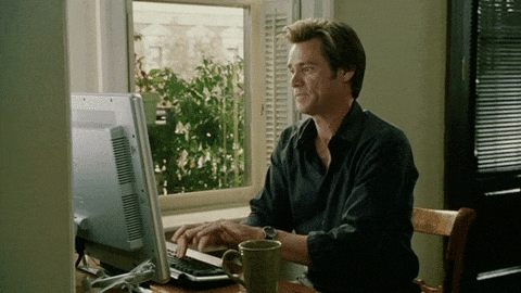 Gif Jim Carrey sur un ordinateur
