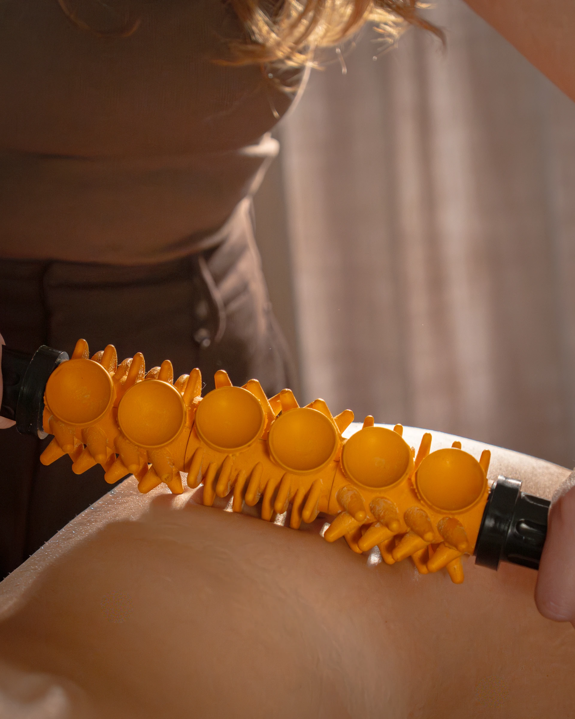 Body Contouring Massage vs. Liposuction: Key Differences