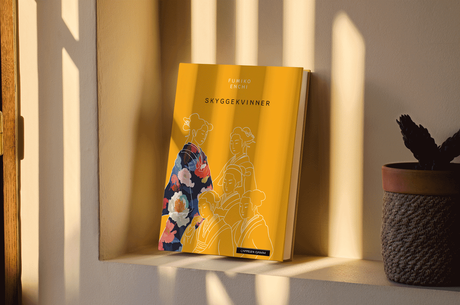 Bokdesign for romanen Skyggekvinner av Fumiko Enchi – omslagsdesign og typografi