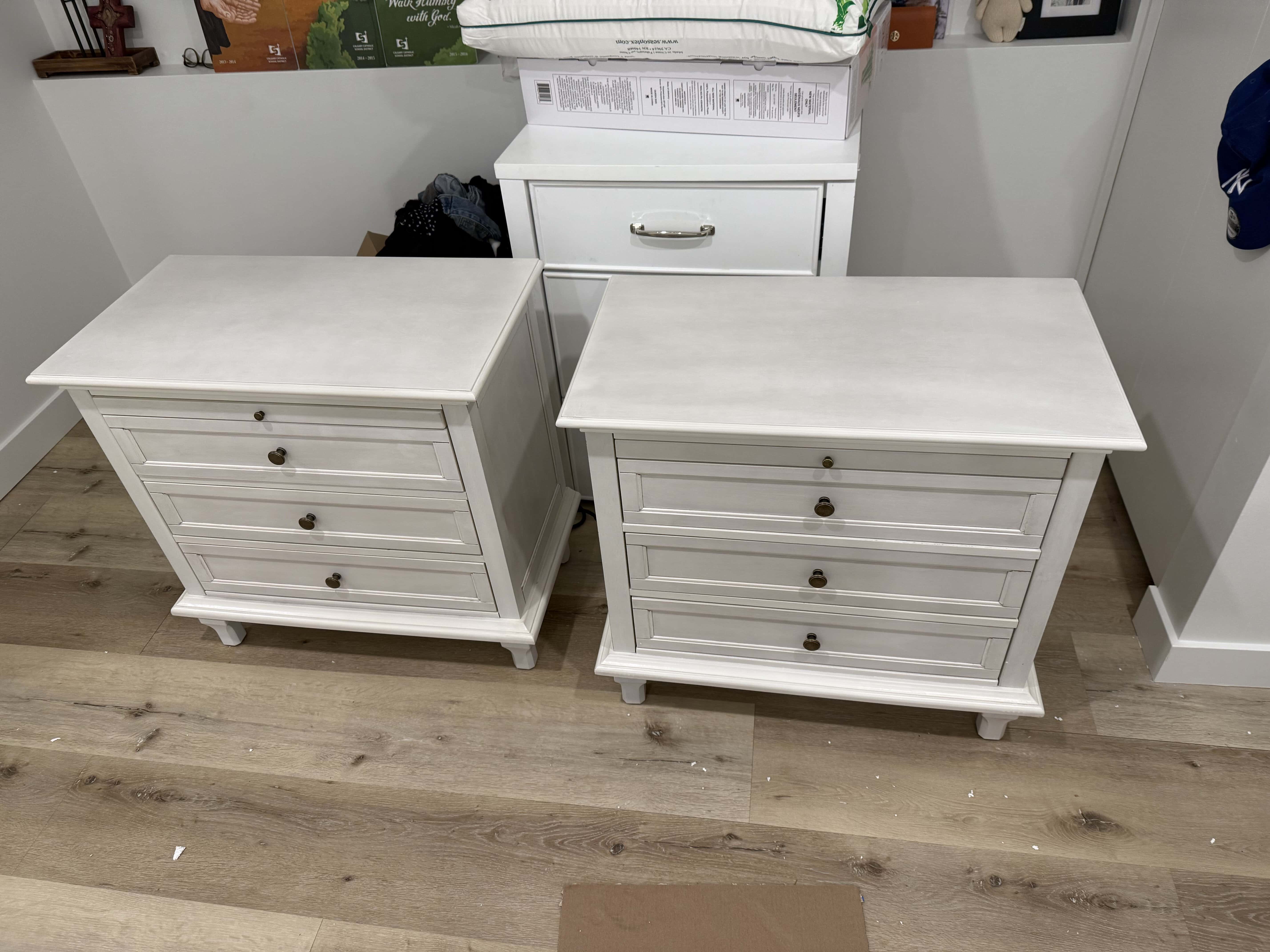 White wood nightstand assembly