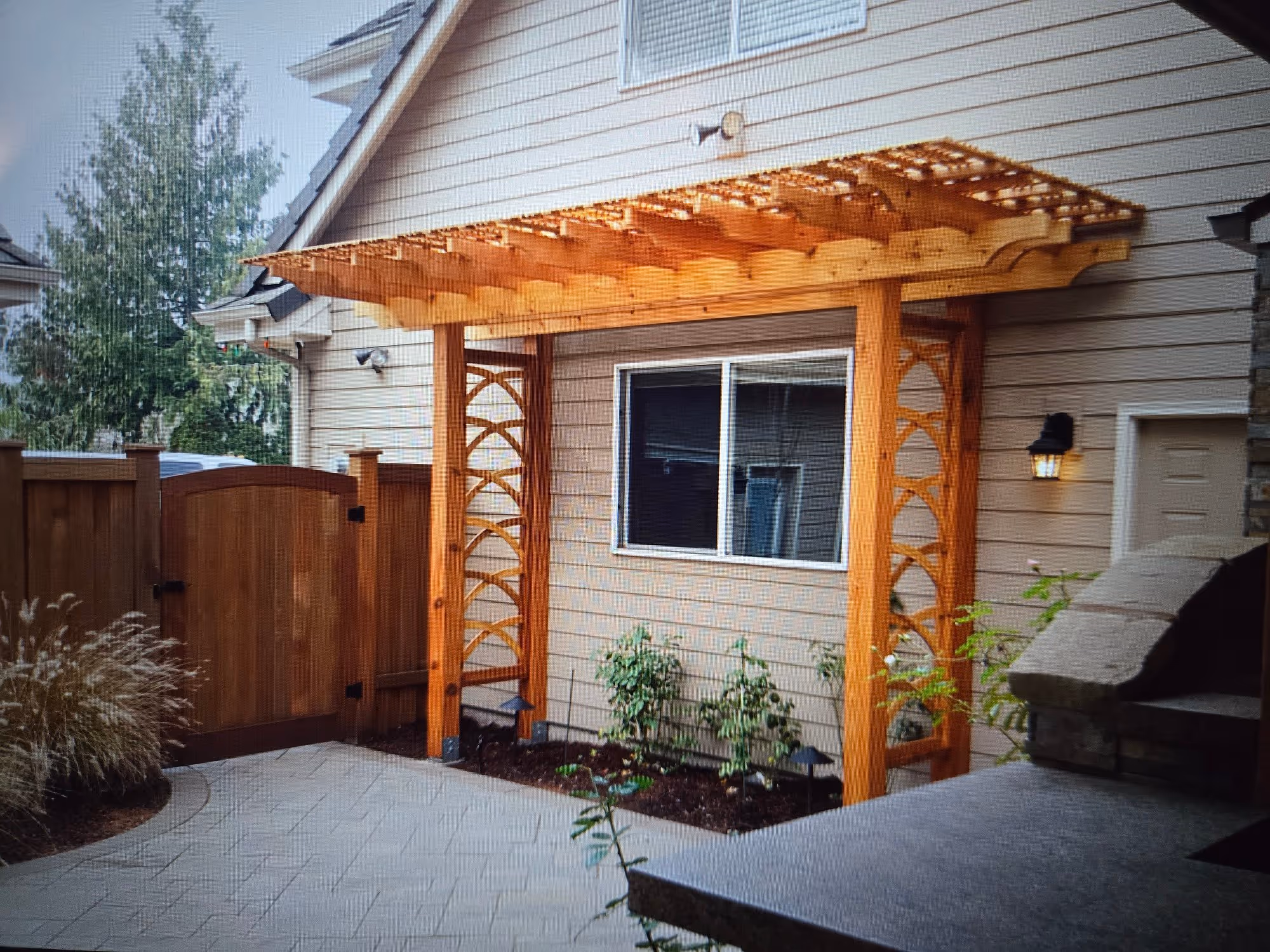 Pergola built in Eugene Oregon.