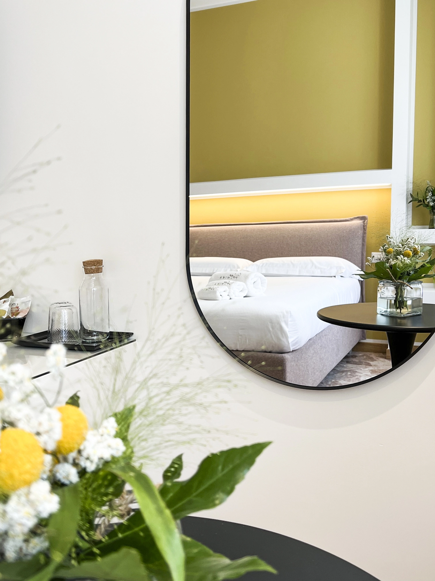 Hotel Room Slider Image Block