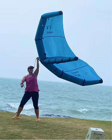 Paragliding am See mit Nadine Wienecke