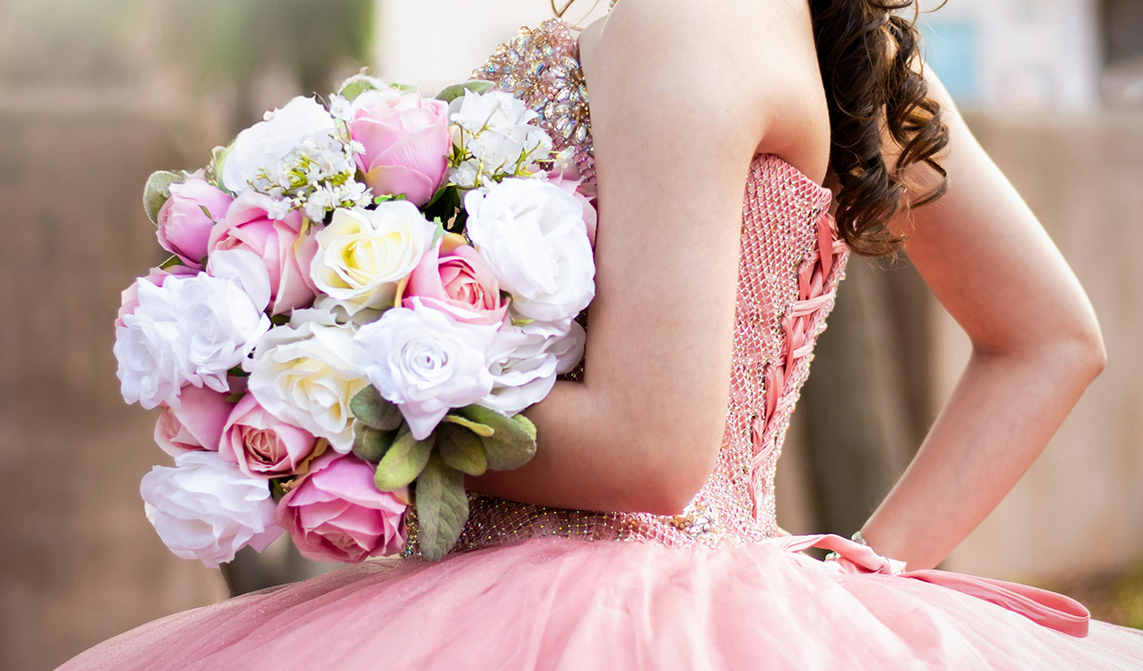 Qué debe llevar una invitación de XV años: checklist completo para no olvidar ningún detalle