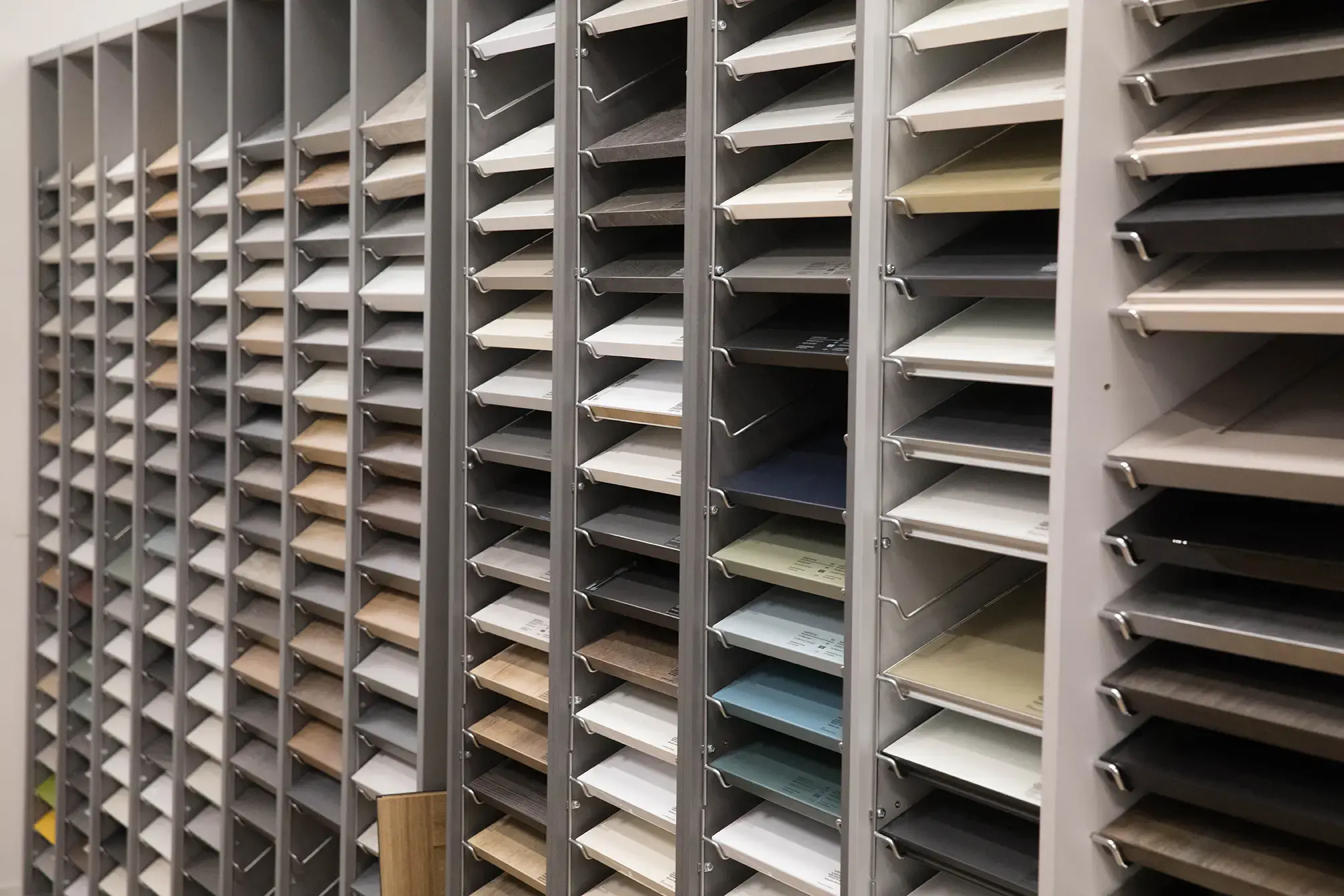 Céramique, Quartz ou Granit : Quel plan de travail pour une cuisine d'exception ?