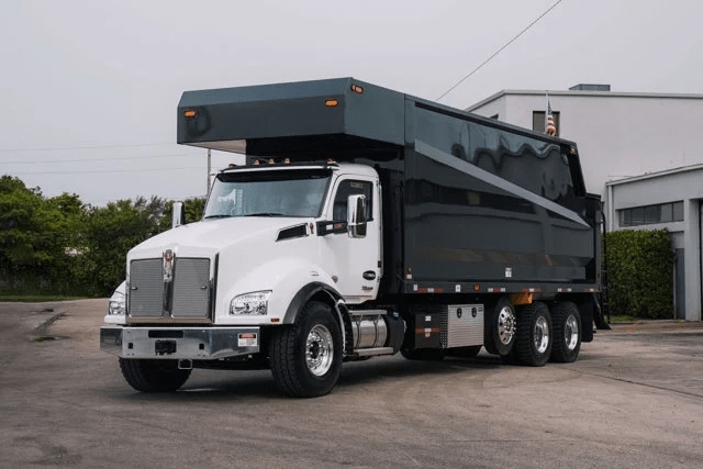 2026 KENWORTH T880 Rearmount Grapple Truck 