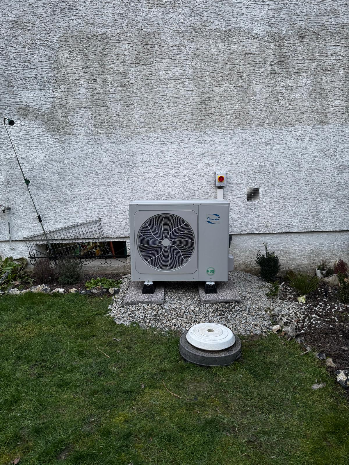 Pompe à chaleur air-eau Airwell 14 kW à Moyenneville (60190)