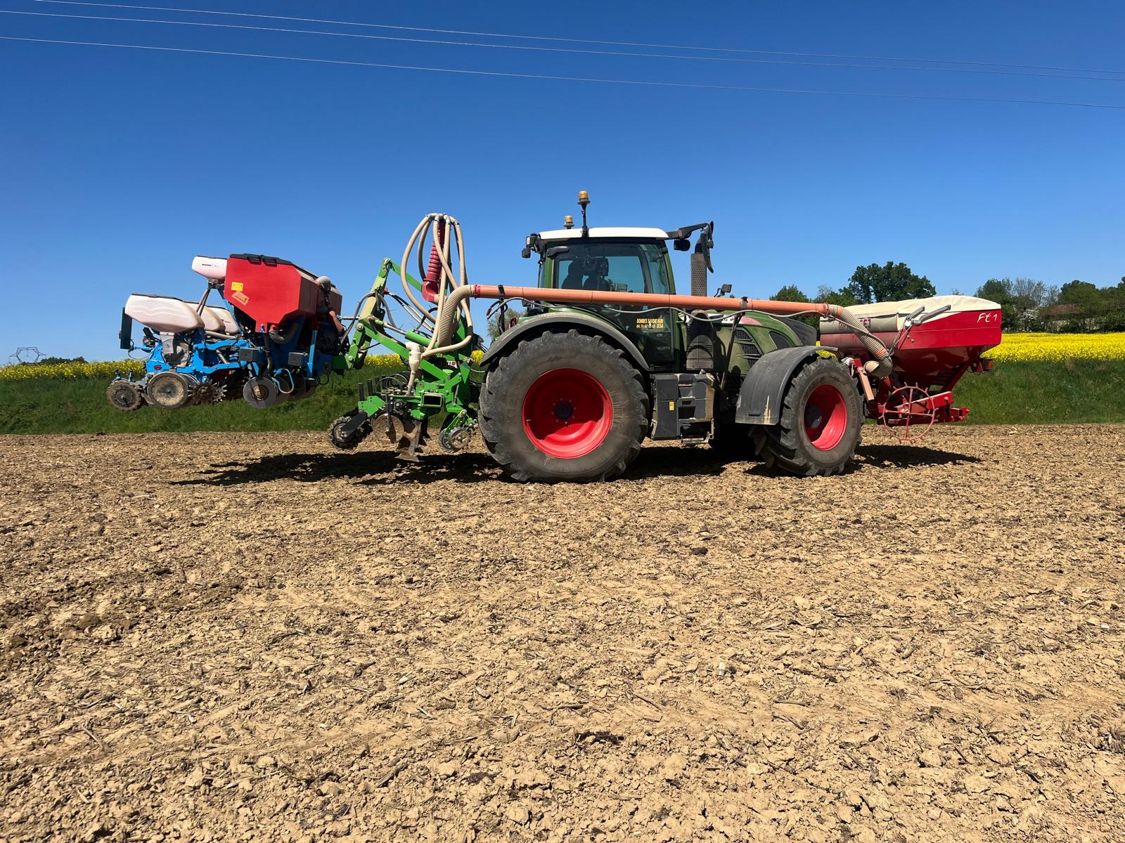 Multi Product Front Hopper
