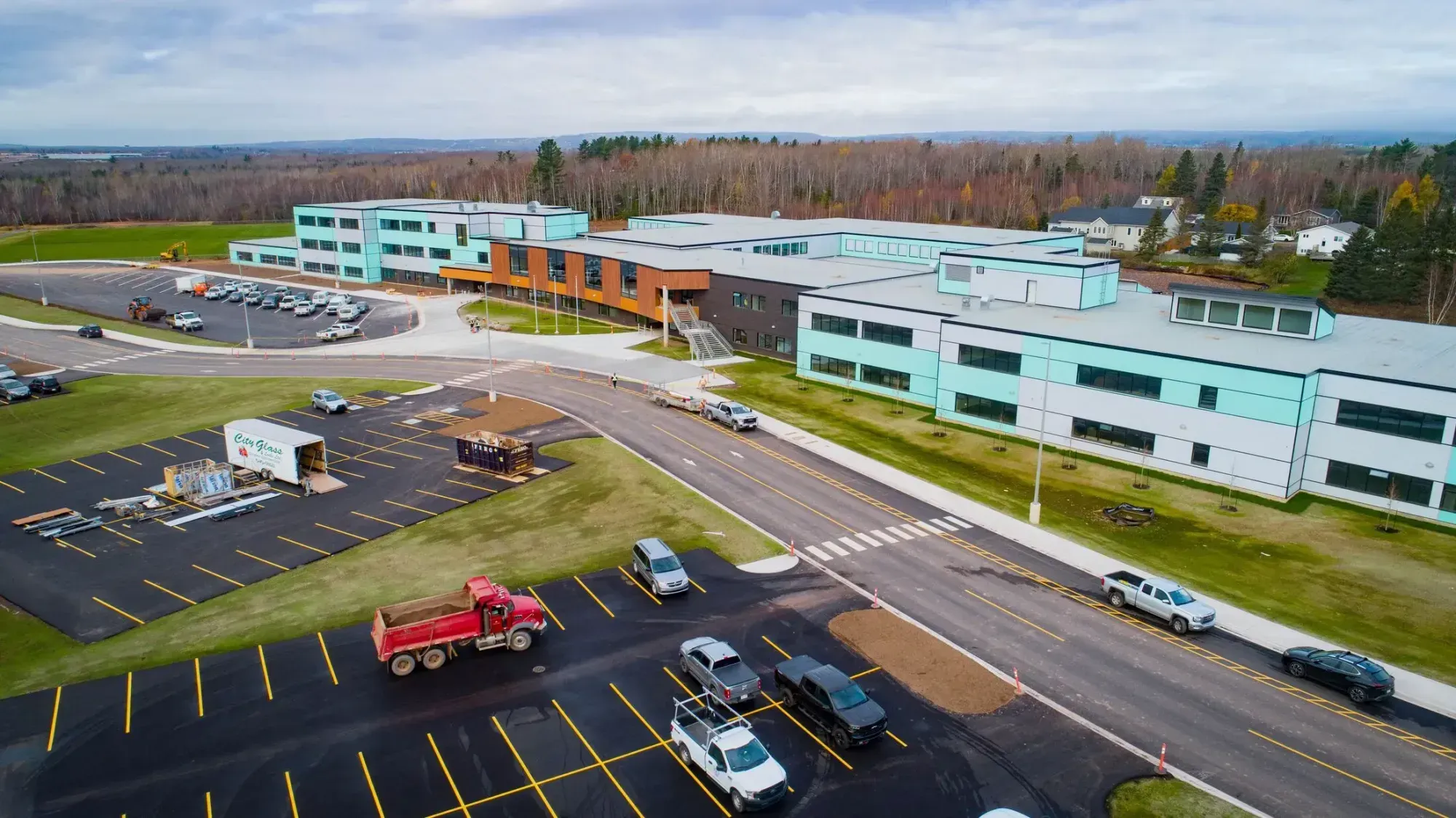 École McLaughlin Dr