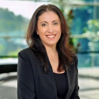 headshot of smiling woman