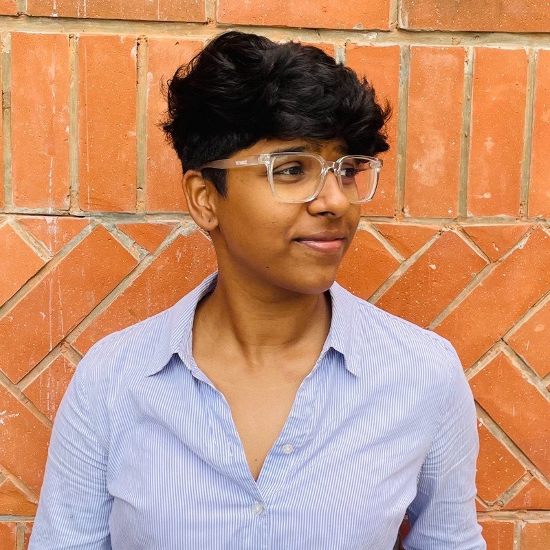 headshot of smiling woman