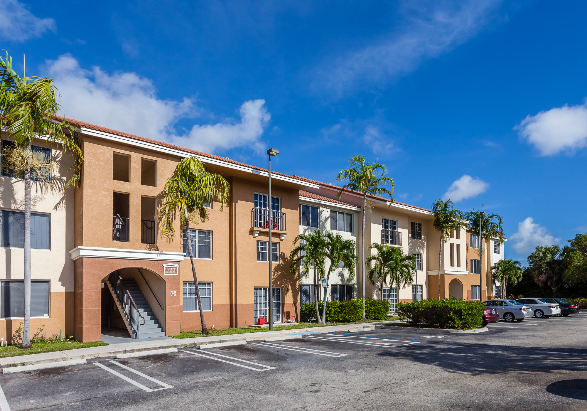 Malibu Bay Apartments