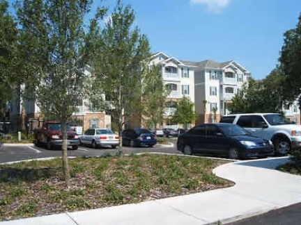 Campus Club Apartments