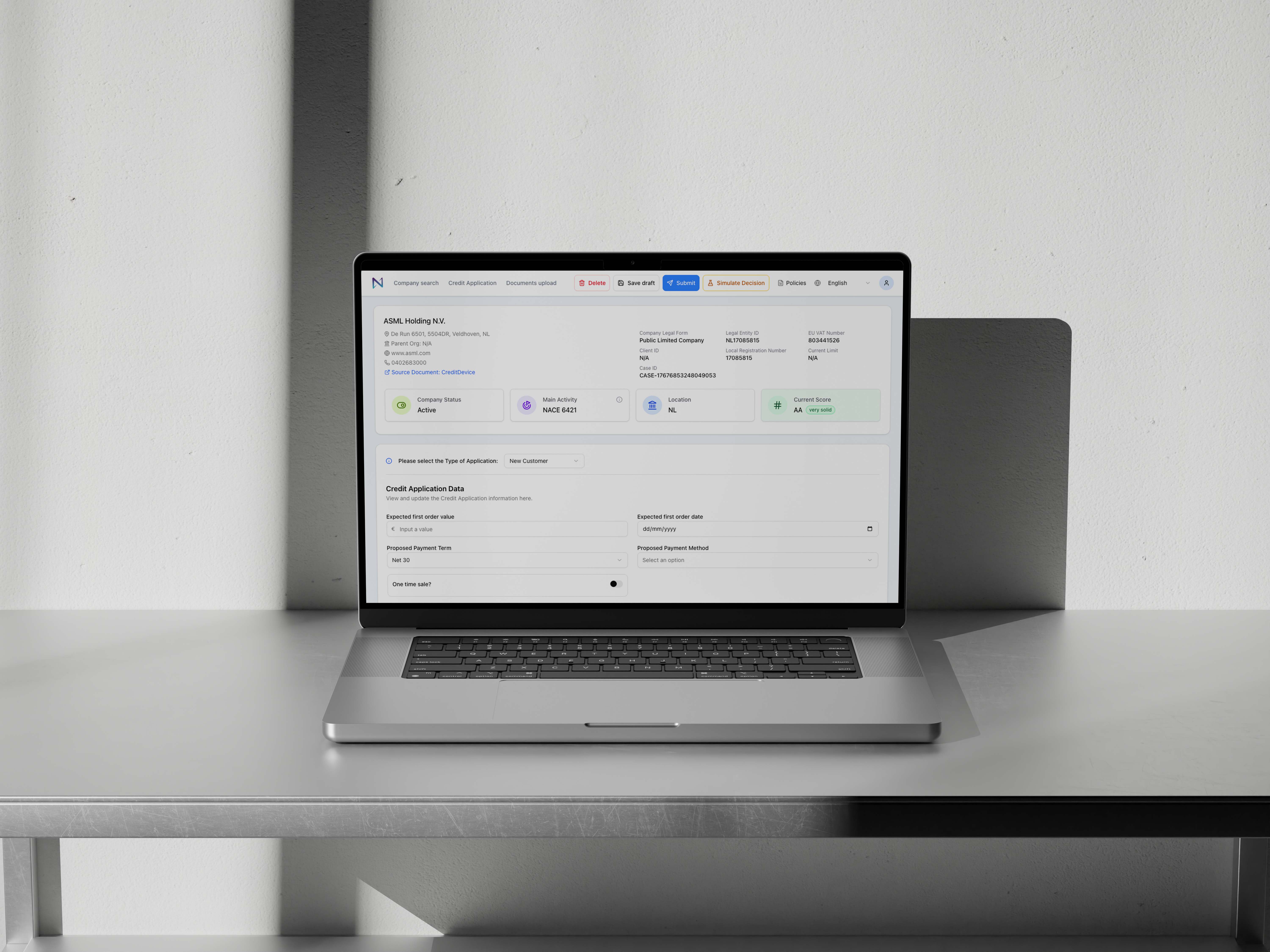 Nrisk platform mockup landscape