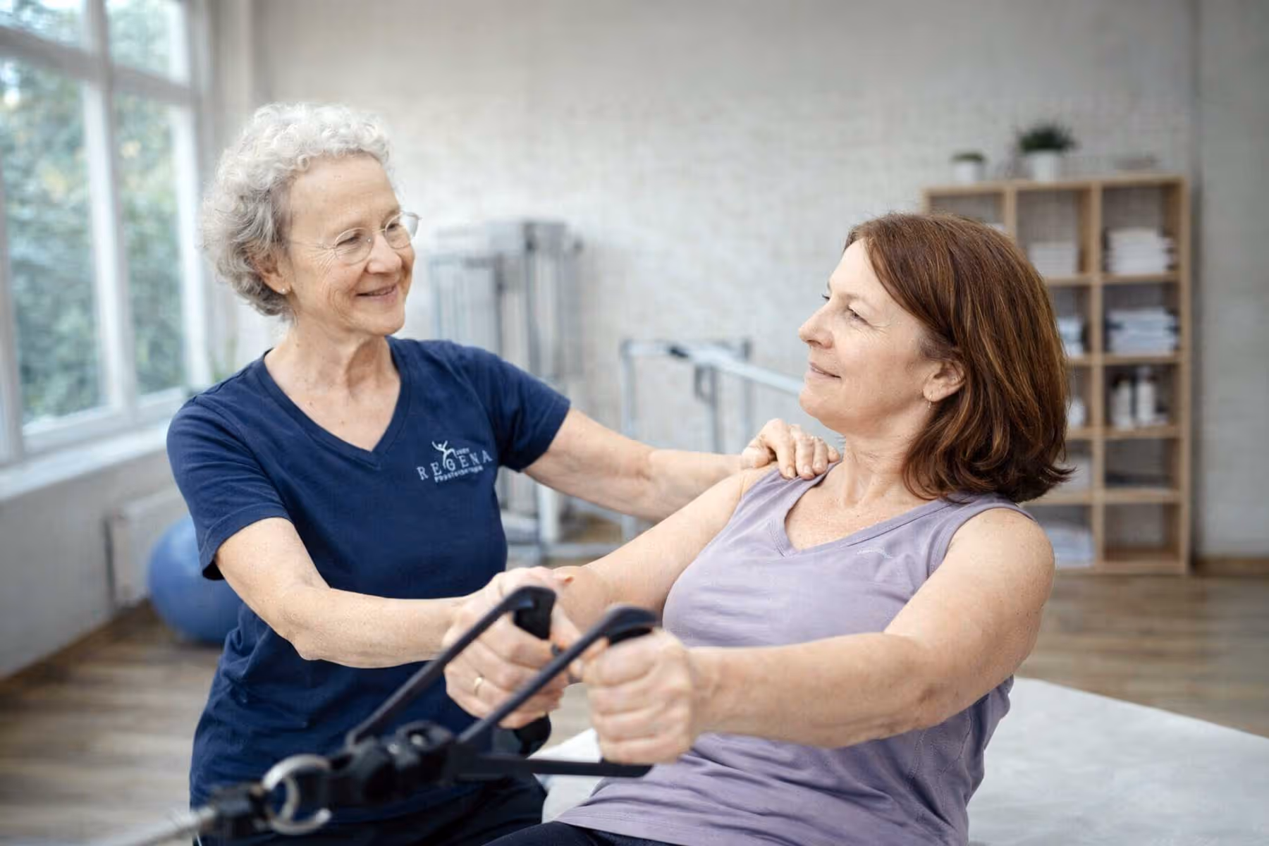 Sportphysiotherapie Training zur Rehabilitation nach Sportverletzung