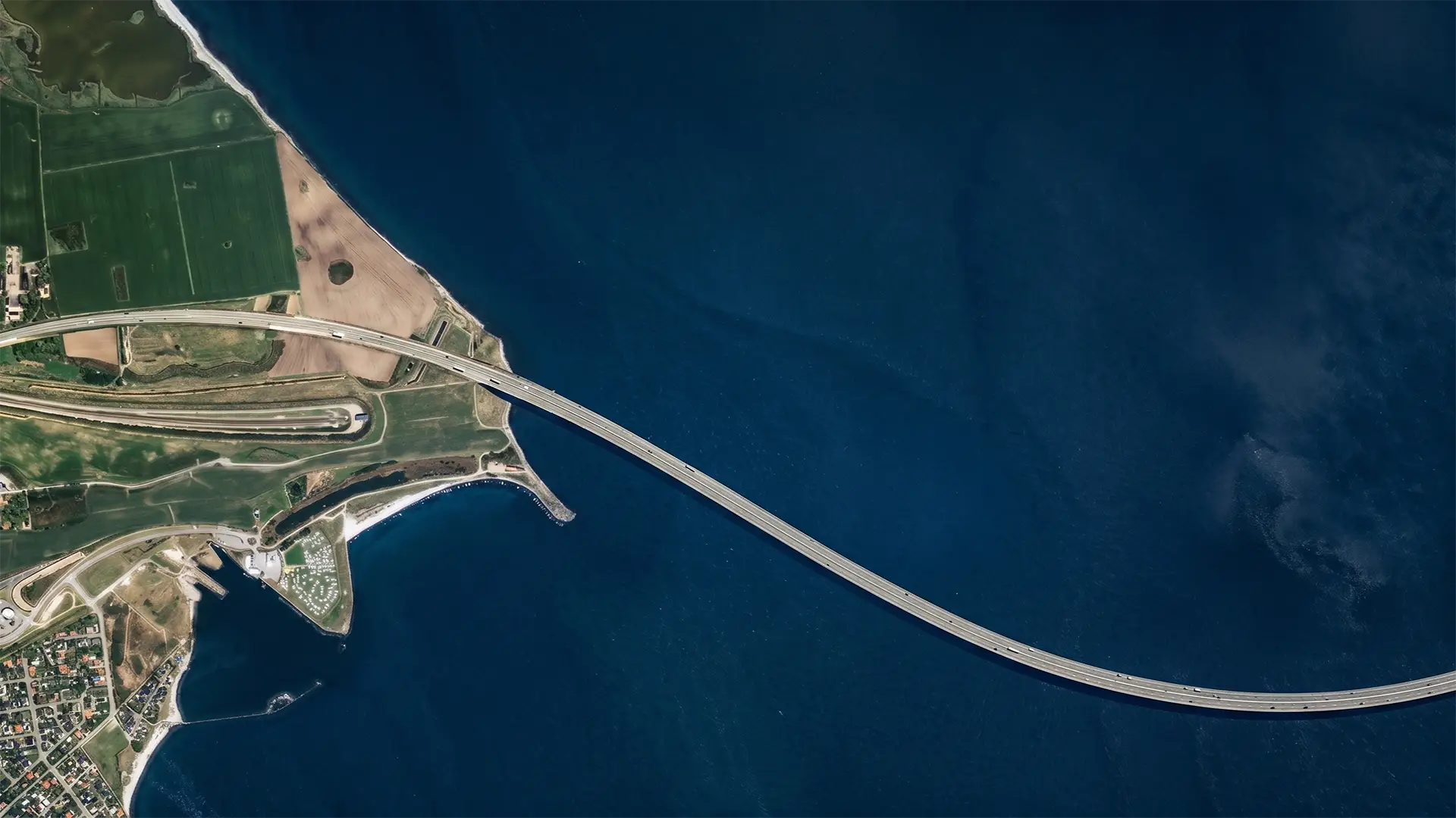 Spot televisión para CUPRA  Ateca 'Create your own path', 2019