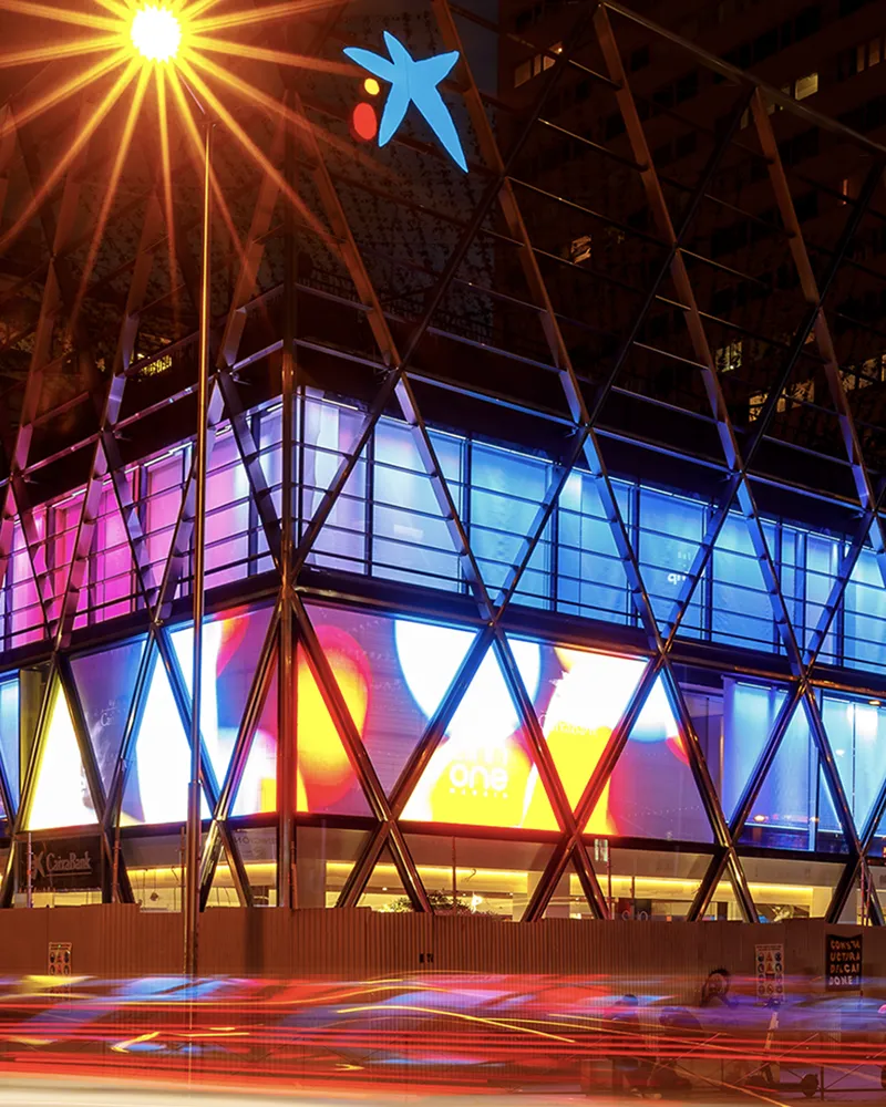 Campaña Fee para CaixaBank Pantallas all-in-one, 2026