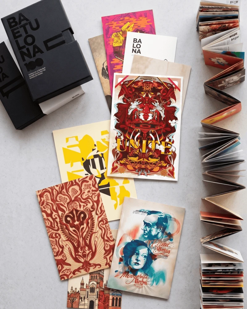 Exposición & Ilustración para Brothers Baetuolona, 100 diseños para la historia, 2010