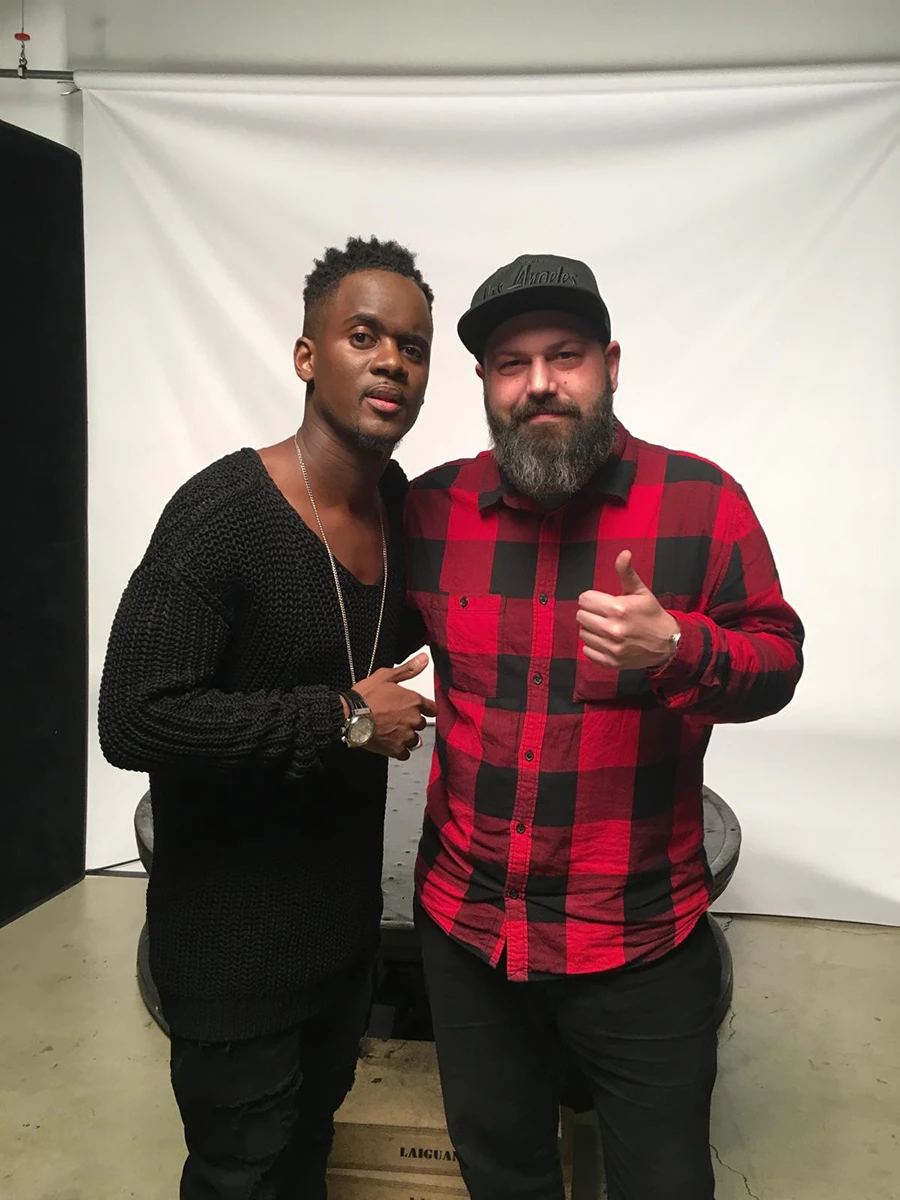 Videoclip para Black M feat Shakira 'Comme Moi', 2017