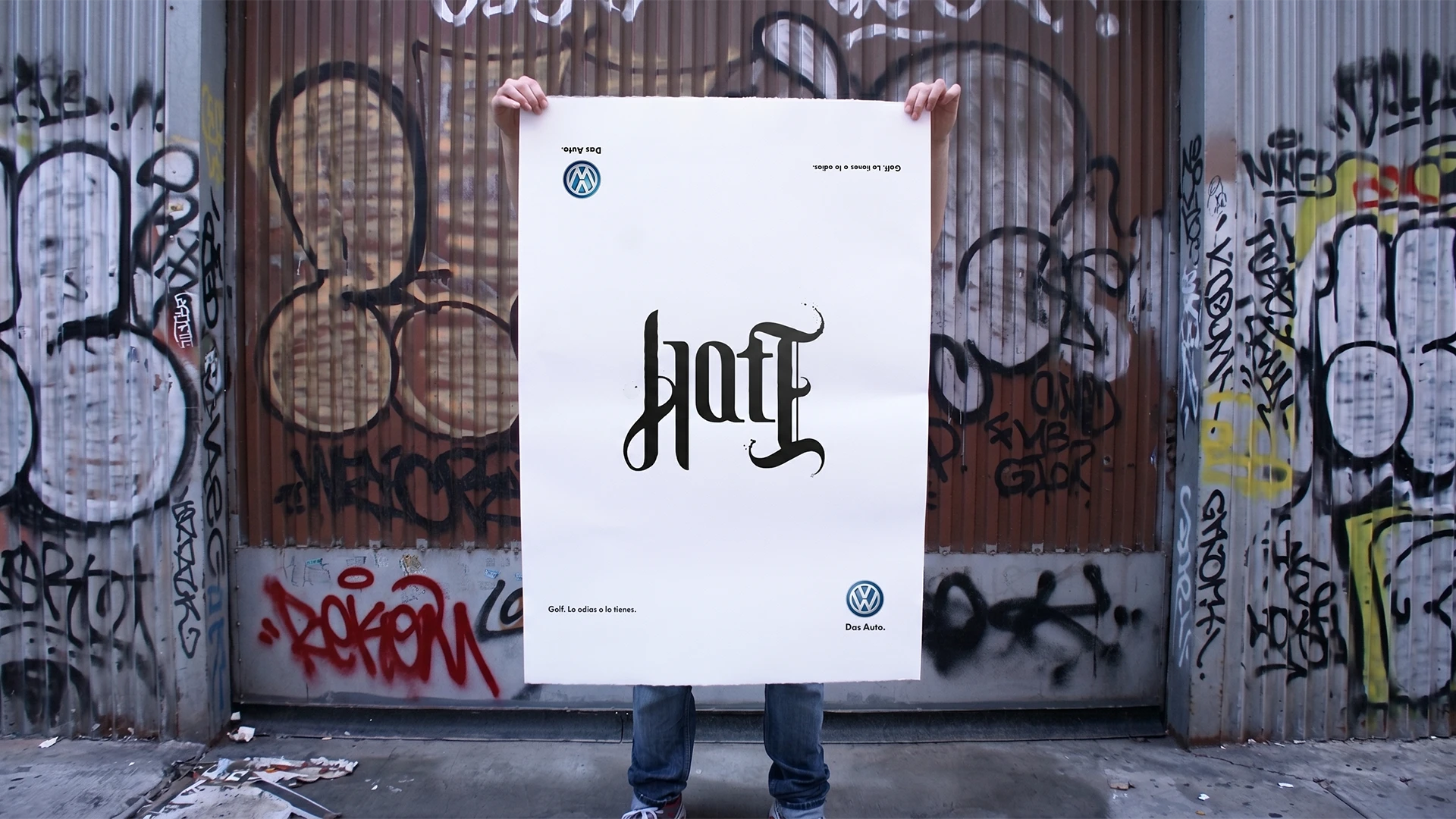 Key Visuals para Volkswagen, Ambigrama HATE/GOLF, 2011
