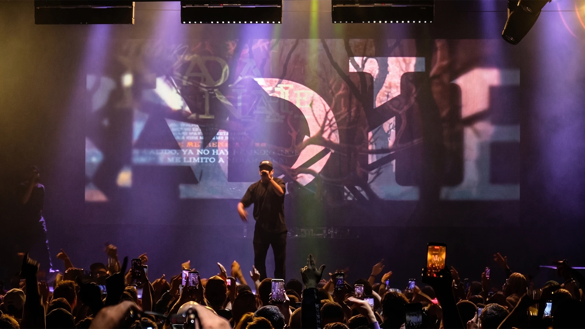 Visuales de concierto para Nach, Destino Tour, 2026