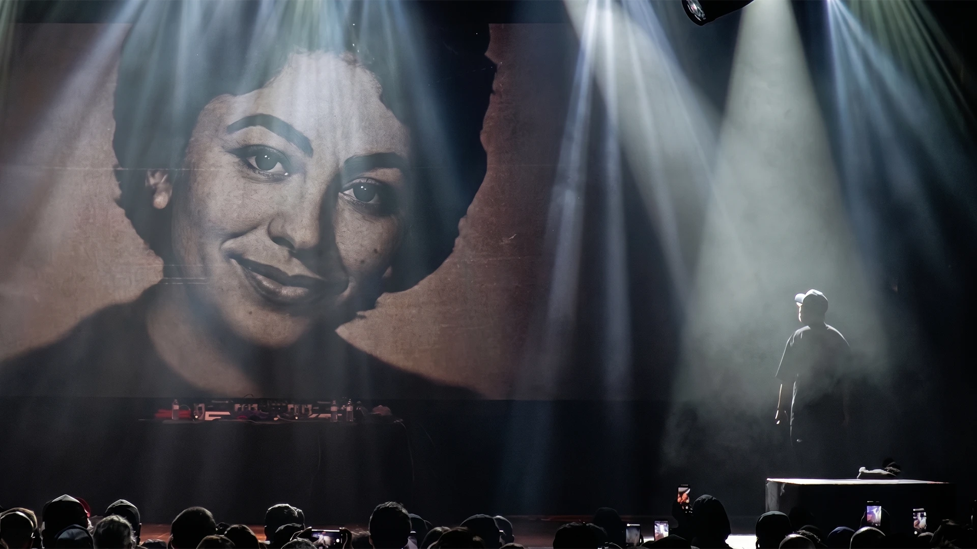 Visuales de concierto para Nach, Destino Tour, 2026