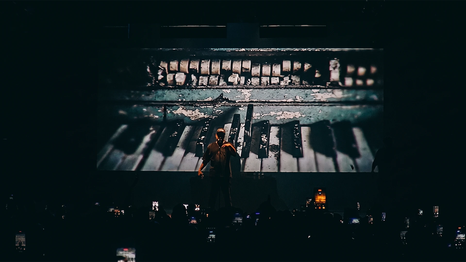 Visuales de concierto para Nach, Destino Tour, 2026
