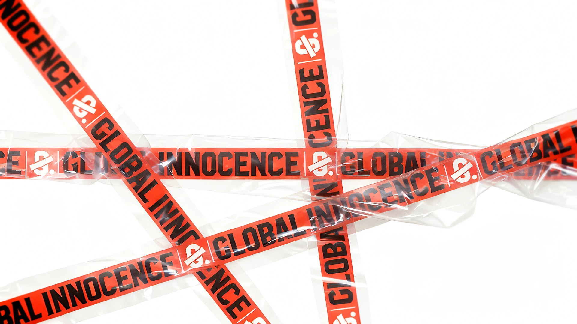Branding para Global Innocence, identidad visual marca streetwear, 2026