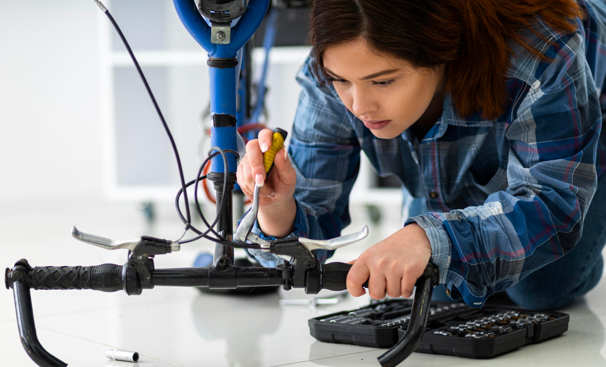 Advanced Electrical Systems Technician