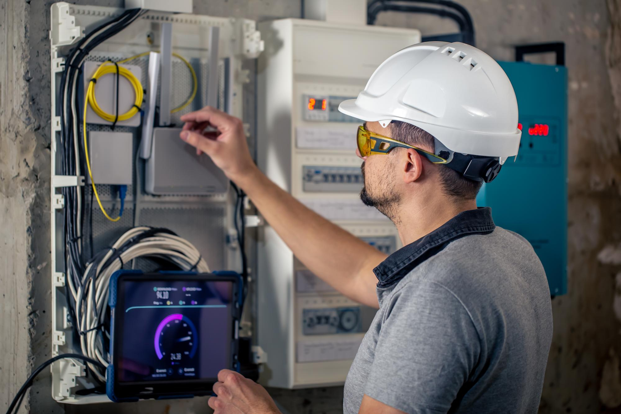 Variable Frequency Drive (VFD) Specialist Technician