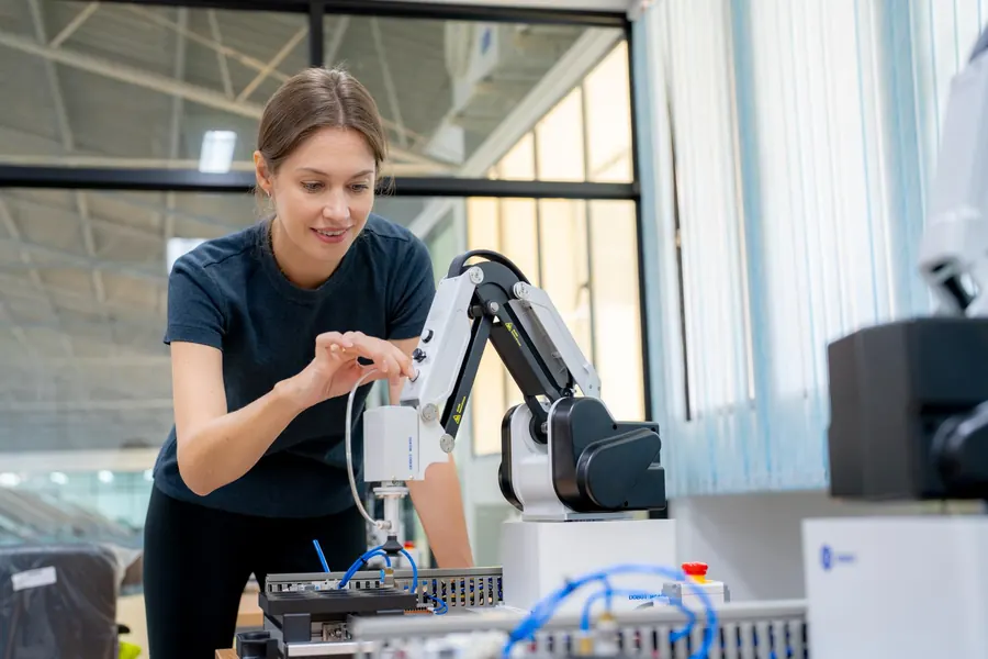 Robotics Field Service Technician
